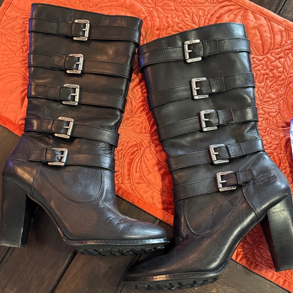 Harley Davidson Genuine Leather Black Buckle Boots